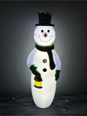 Plastic hand painted snowman blow mold battery operated 14 inch